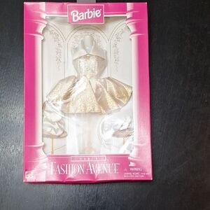 Barbie Fashion Avenue Sparkling Gold Ensemble